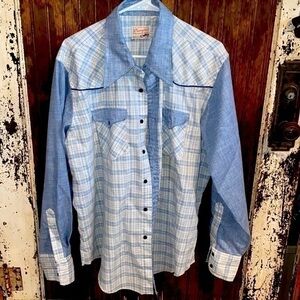 Vintage wrangler button down shirt